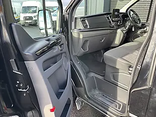 Used 2021 Ford Tourneo Custom Titanium Black - Interior and Exterior details 16