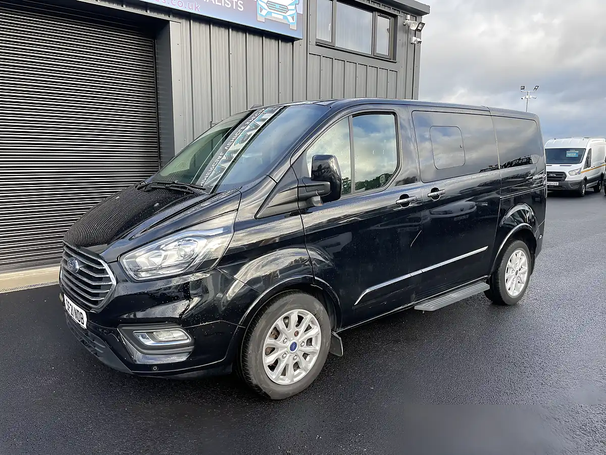 Used 2021 Ford Tourneo Custom Titanium Black - Interior and Exterior details 2