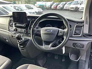Used 2021 Ford Tourneo Custom Titanium Black - Interior and Exterior details 8
