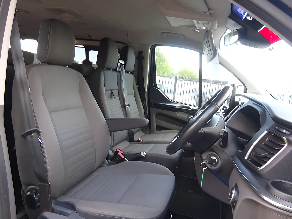 Used 2021 Ford Tourneo Custom Titanium L1 (swb) Black - Interior and Exterior details 13