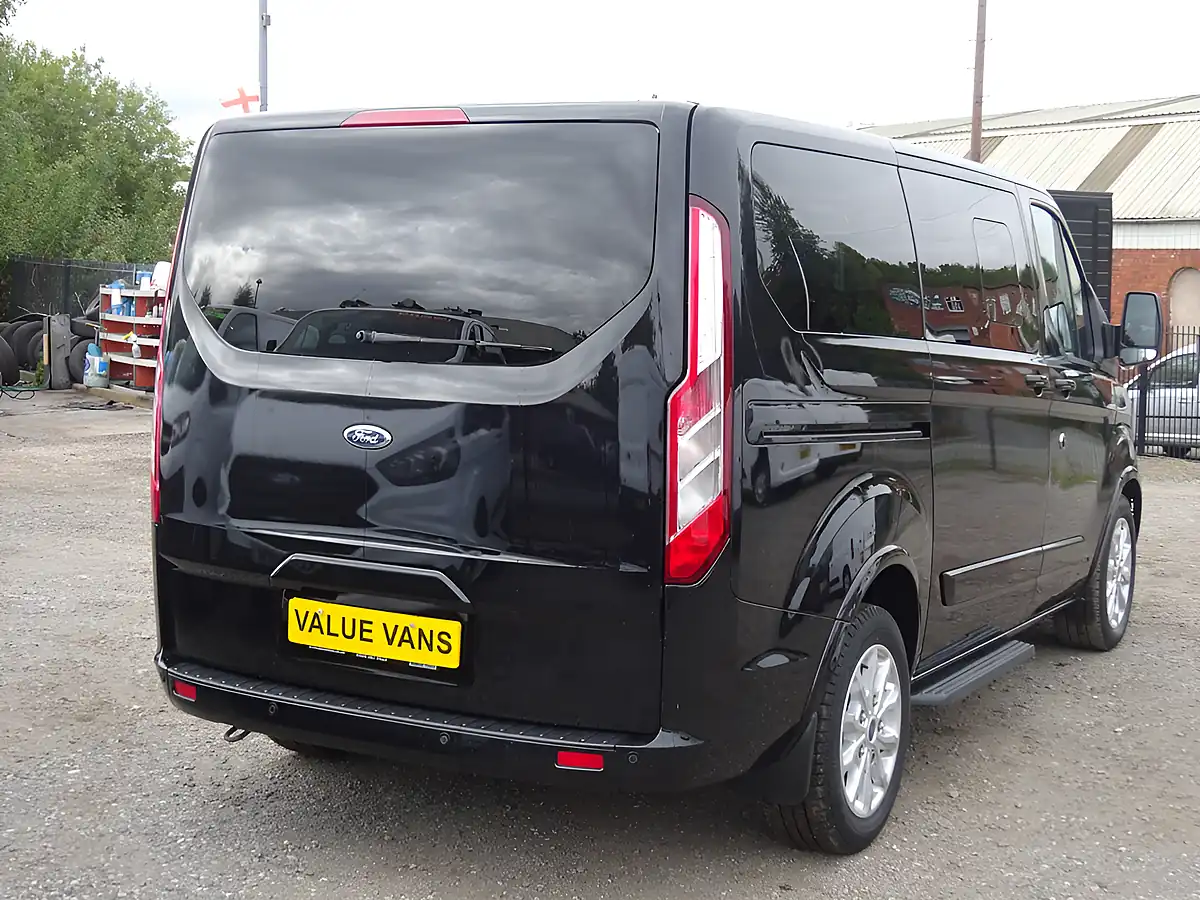 Used 2021 Ford Tourneo Custom Titanium L1 (swb) Black - Interior and Exterior details 17