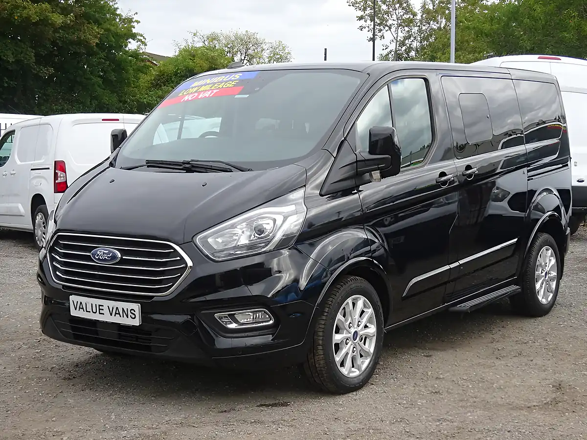 Used 2021 Ford Tourneo Custom Titanium L1 (swb) Black - Interior and Exterior details 7