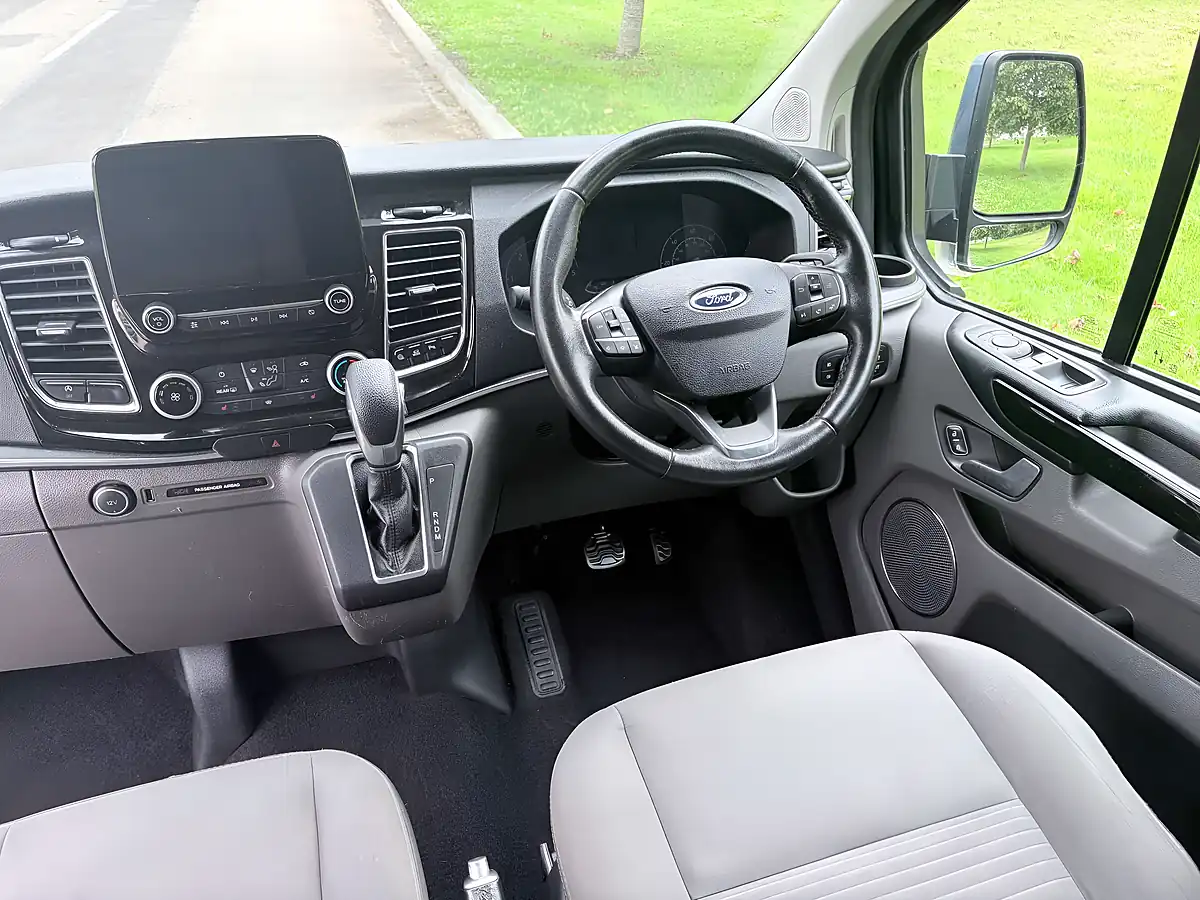 Used 2021 Ford Tourneo Custom Titanium Lwb Chrome Blue - Interior and Exterior details 10