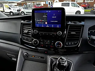 Used 2021 Ford Tourneo Custom Zetec Frozen White - Interior and Exterior details 11