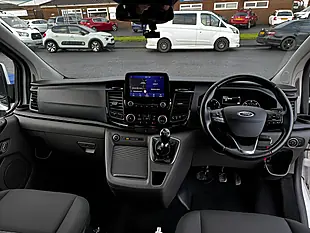 Used 2021 Ford Tourneo Custom Zetec Frozen White - Interior and Exterior details 12