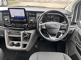 Used 2021 Ford Tourneo Custom Zetec Frozen White - Interior and Exterior details 12
