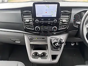Used 2021 Ford Tourneo Custom Zetec Frozen White - Interior and Exterior details 14