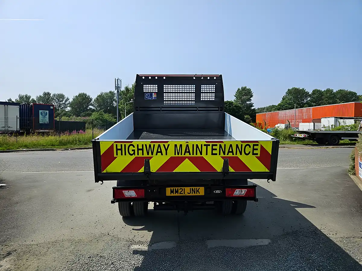 Used 2021 Ford Transit 350 Leader Crew Cab Tipper White - Interior and Exterior details 7
