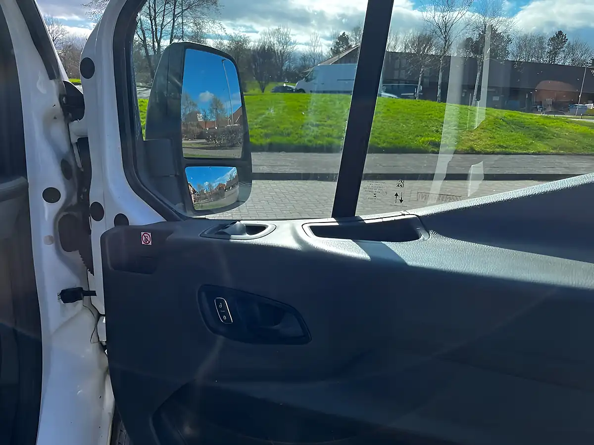 Used 2021 Ford Transit 350 Leader Dropside White - Interior and Exterior details 11