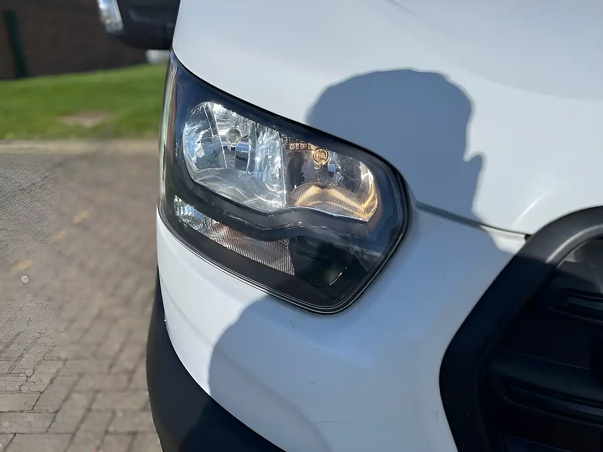 Used 2021 Ford Transit 350 Leader Dropside White - Interior and Exterior details 6