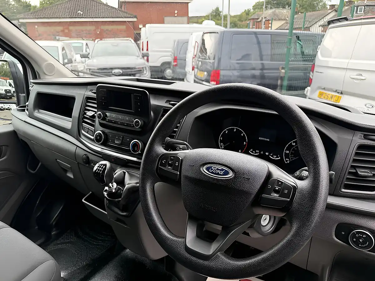 Used 2021 Ford Transit 350 Leader Frozen White (solid Paint) - Interior and Exterior details 9
