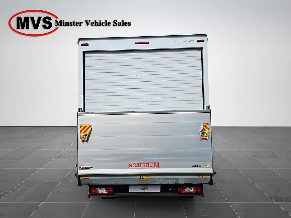 Used 2021 Ford Transit 350 Luton L4 White - Interior and Exterior details 7
