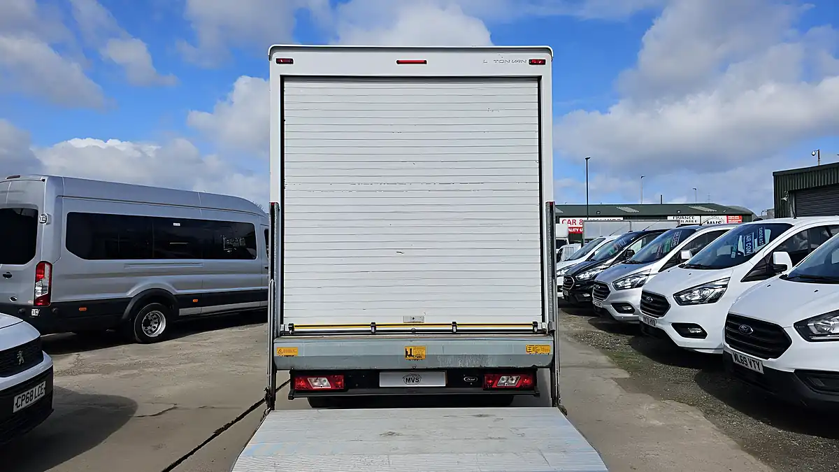 Used 2021 Ford Transit 350 Luton L4 White - Interior and Exterior details 8