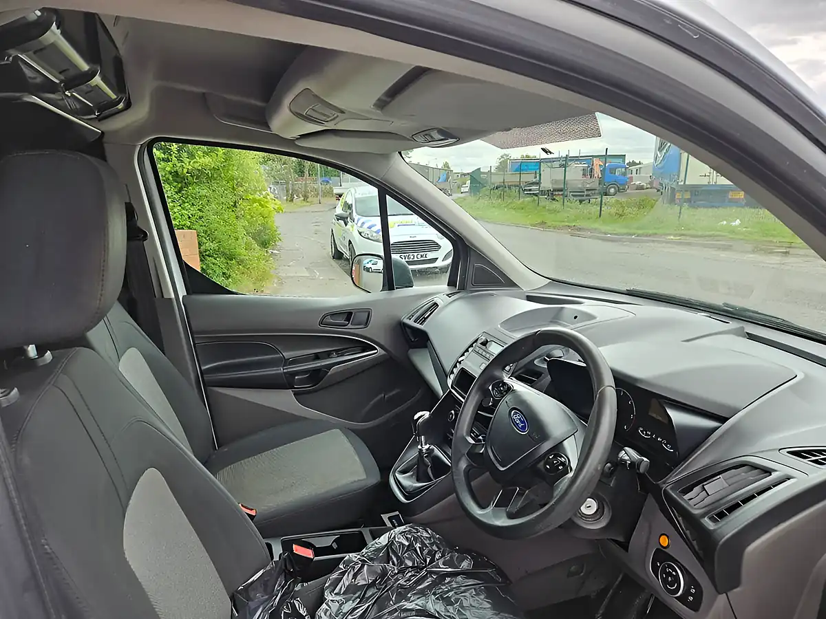 Used 2021 Ford Transit Connect 200 Base Frozen White - Interior and Exterior details 11
