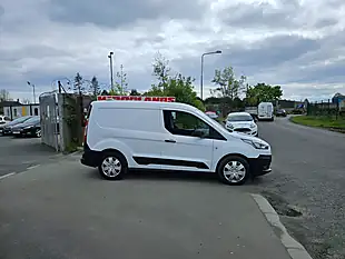 Used 2021 Ford Transit Connect 200 Base Frozen White - Interior and Exterior details 2