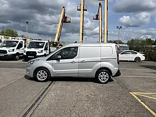 Used 2021 Ford Transit Connect 200 Limited Silver - Interior and Exterior details 7