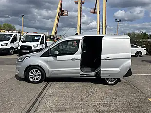 Used 2021 Ford Transit Connect 200 Limited Silver - Interior and Exterior details 8