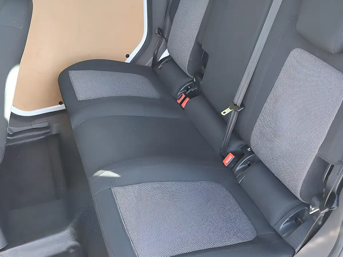 Used 2021 Ford Transit Connect 220 White - Interior and Exterior details 15