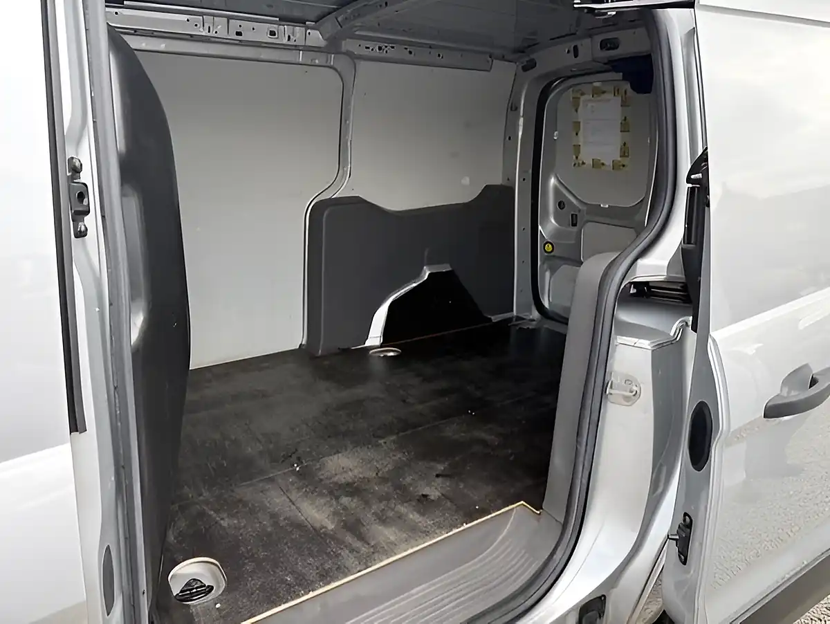 Used 2021 Ford Transit Connect 240 Leader Silver - Interior and Exterior details 6