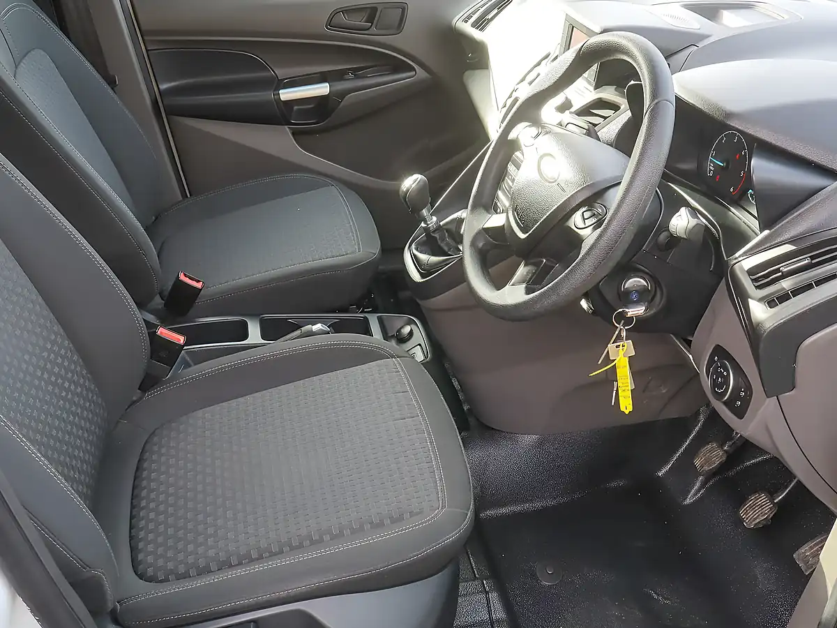 Used 2021 Ford Transit Connect 240 Trend Frozen White - Interior and Exterior details 19
