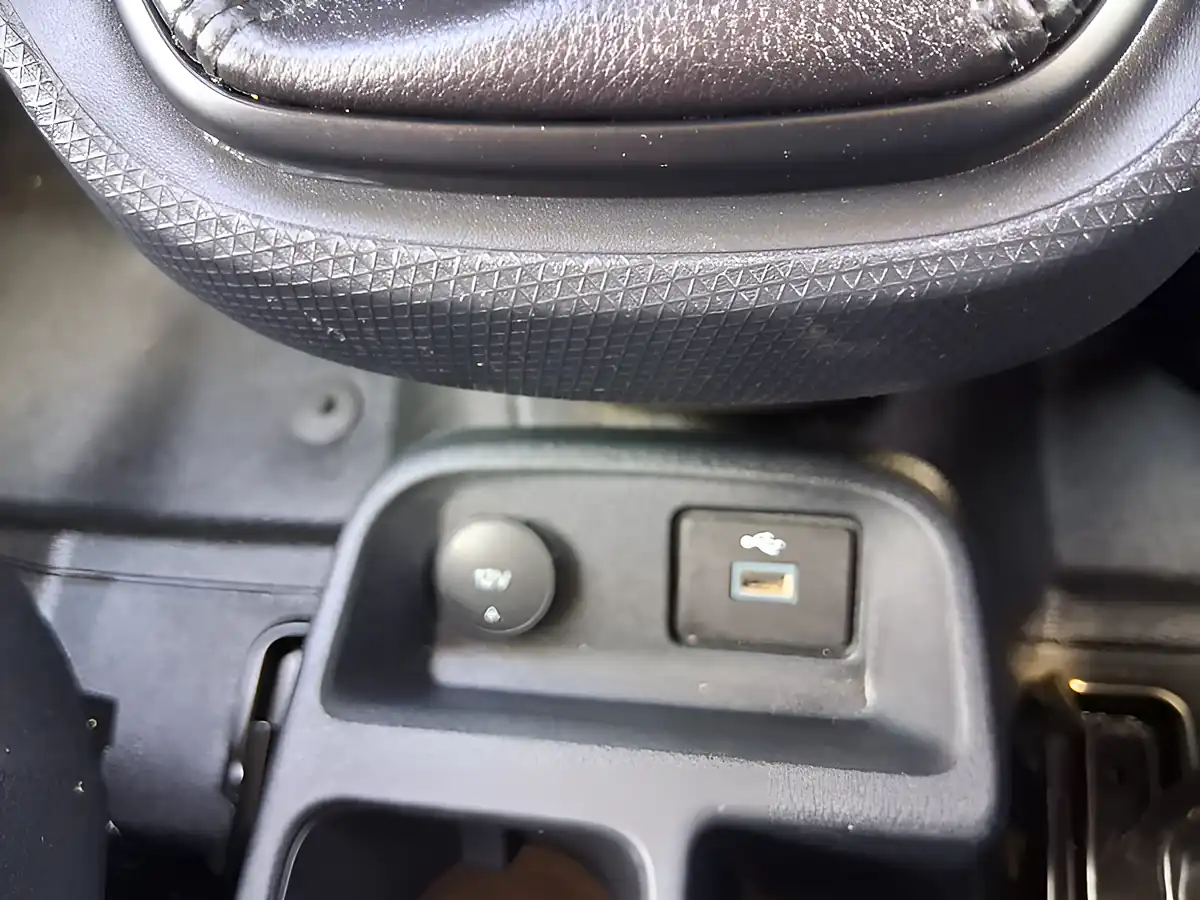 Used 2021 Ford Transit Connect Leader Crew Van Double Cab White - Interior and Exterior details 19