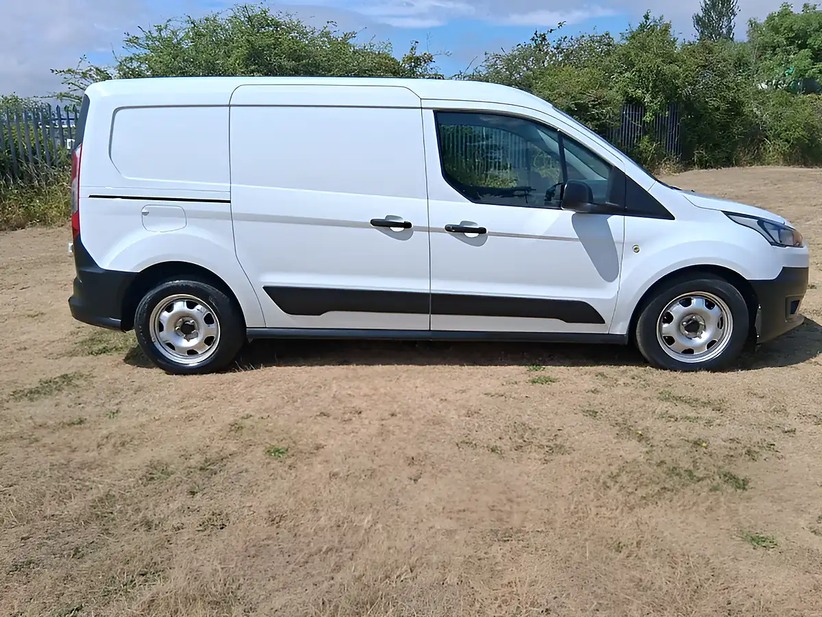 Used 2021 Ford Transit Connect Leader Crew Van Double Cab White - Interior and Exterior details 6