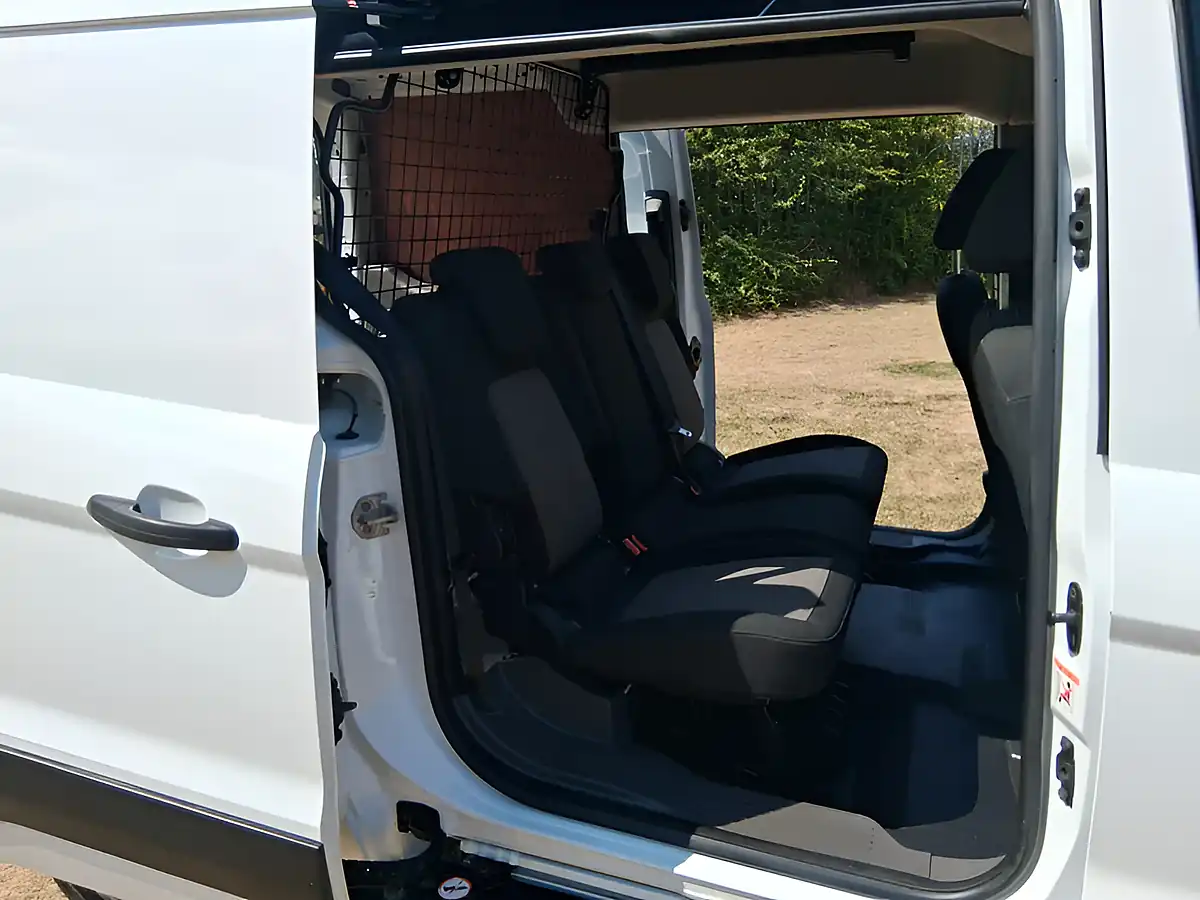 Used 2021 Ford Transit Connect Leader Crew Van Double Cab White - Interior and Exterior details 9
