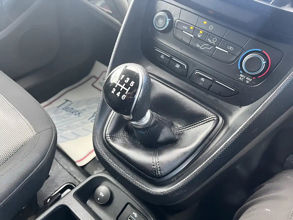 Used 2021 Ford Transit Connect Leader Van 200 L1 White - Interior and Exterior details 13