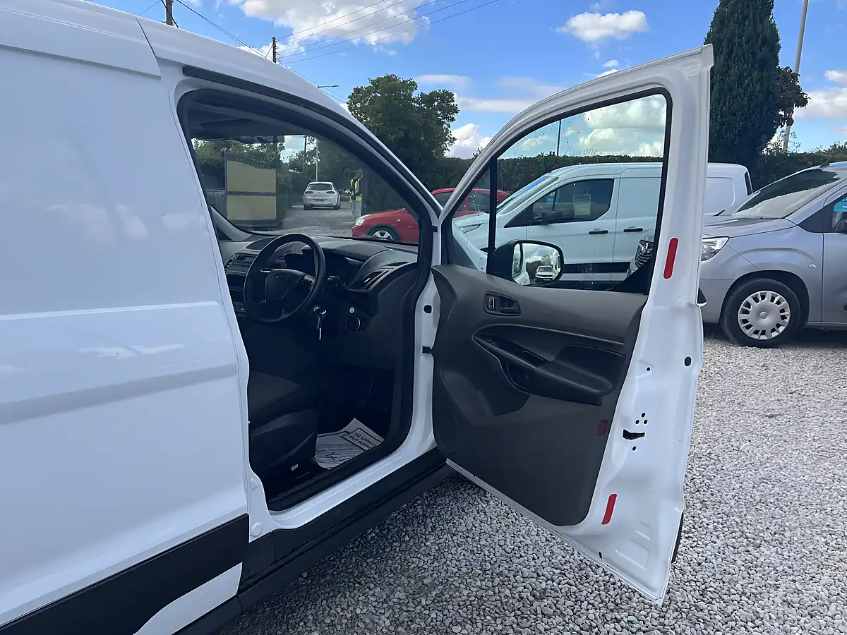 Used 2021 Ford Transit Connect Leader Van 200 L1 White - Interior and Exterior details 16