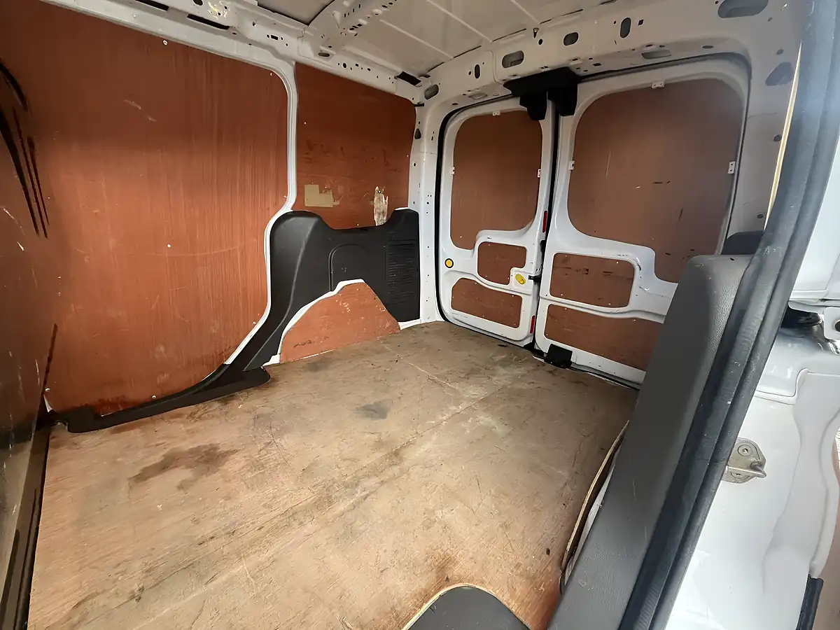 Used 2021 Ford Transit Connect Leader Van 200 L1 White - Interior and Exterior details 18