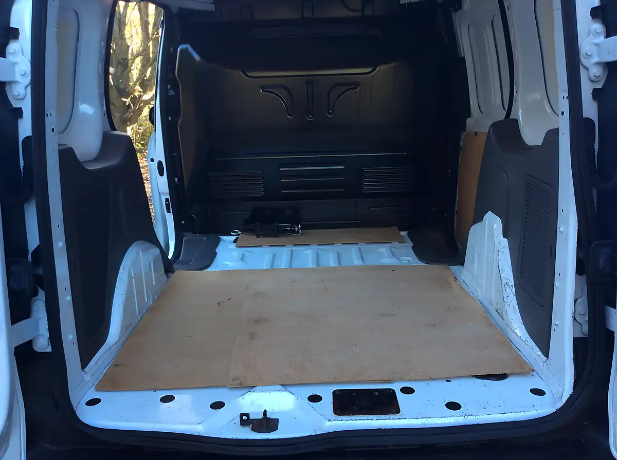 Used 2021 Ford Transit Connect Leader Van 200 L1 White - Interior and Exterior details 13