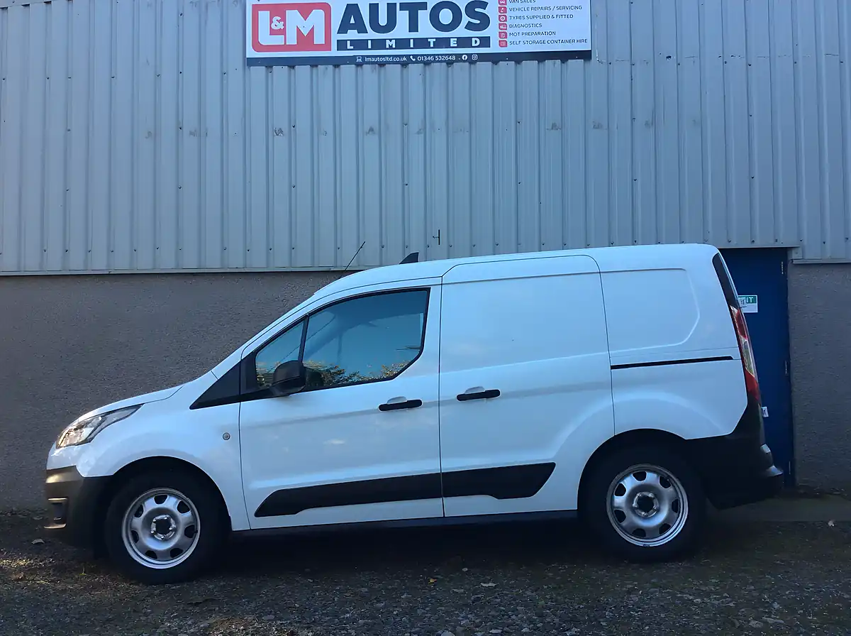 Used 2021 Ford Transit Connect Leader Van 200 L1 White - Interior and Exterior details 4