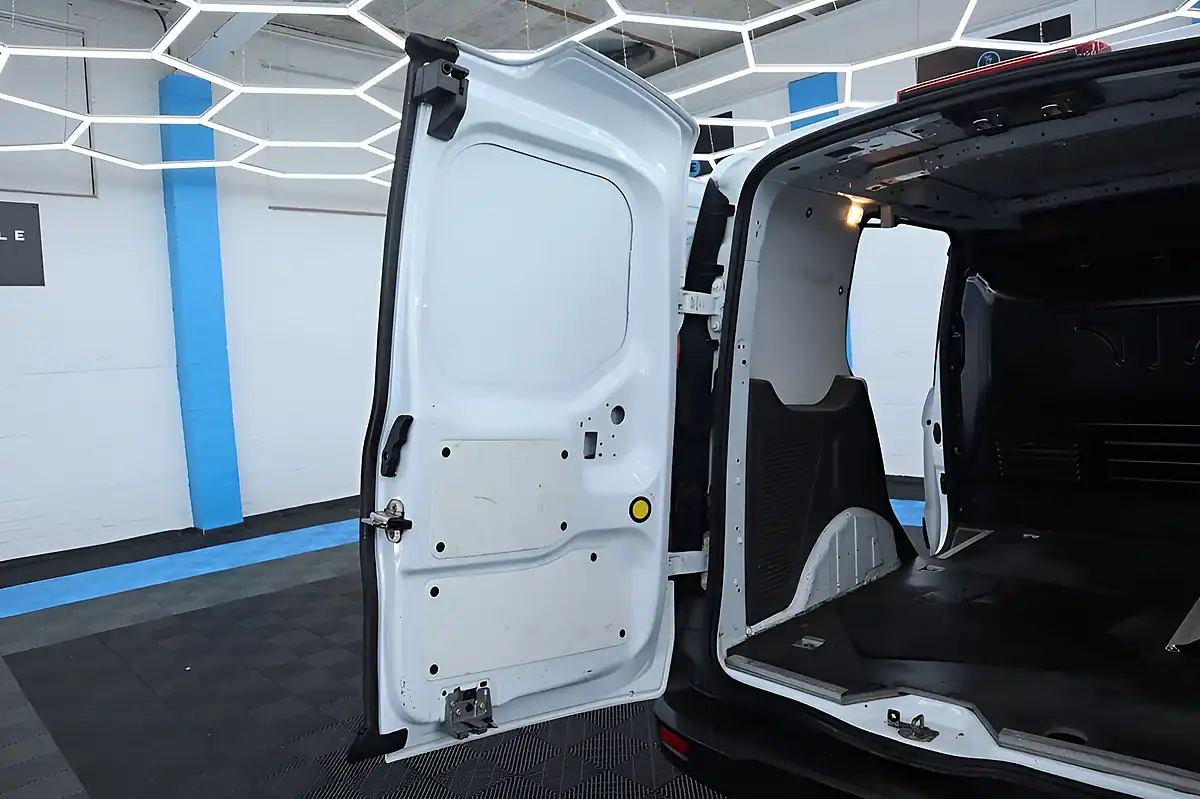 Used 2021 Ford Transit Connect Leader White - Interior and Exterior details 12