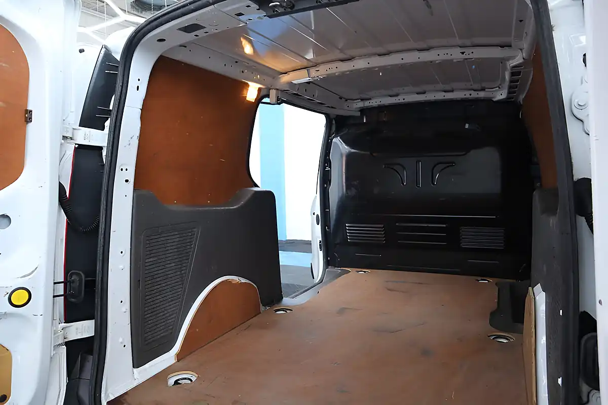 Used 2021 Ford Transit Connect Leader White - Interior and Exterior details 12