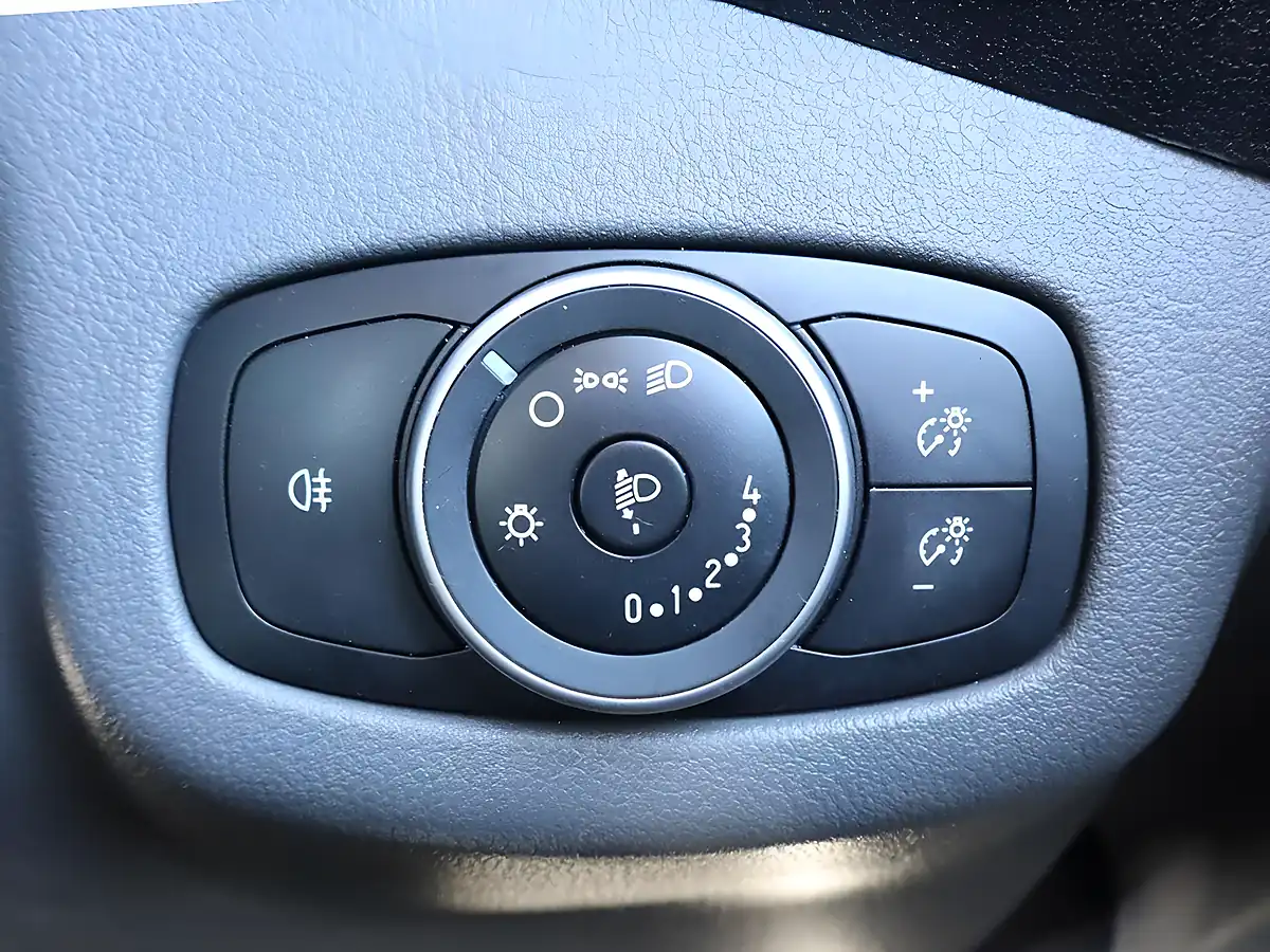 Used 2021 Ford Transit Connect Leader White - Interior and Exterior details 13