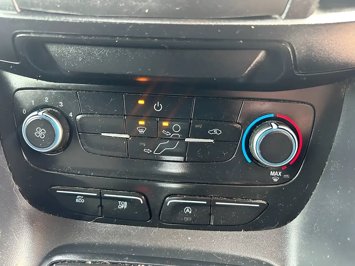 Used 2021 Ford Transit Connect Leader White - Interior and Exterior details 18