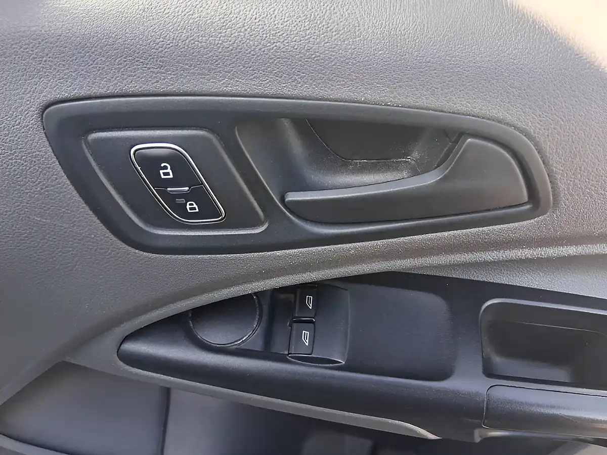 Used 2021 Ford Transit Connect Leader White - Interior and Exterior details 15