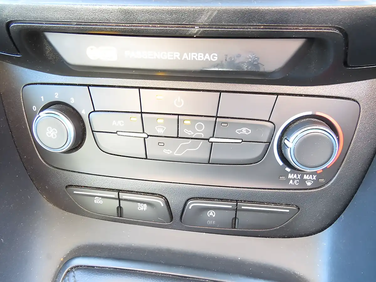 Used 2021 Ford Transit Connect Leader White - Interior and Exterior details 17