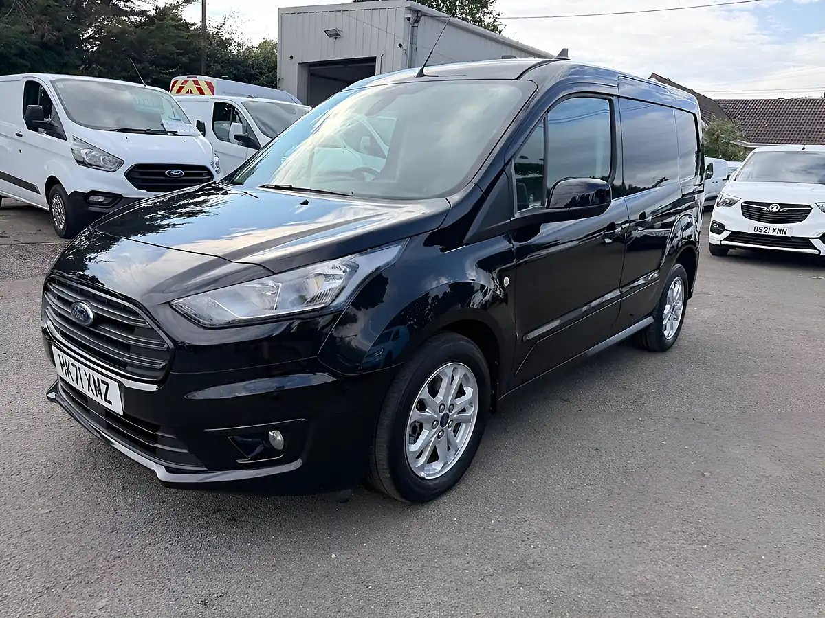 Used 2021 Ford Transit Connect Limited Black - Front View