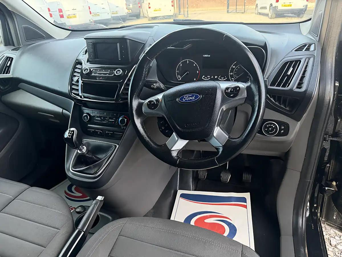 Used 2021 Ford Transit Connect Limited Black - Interior and Exterior details 3