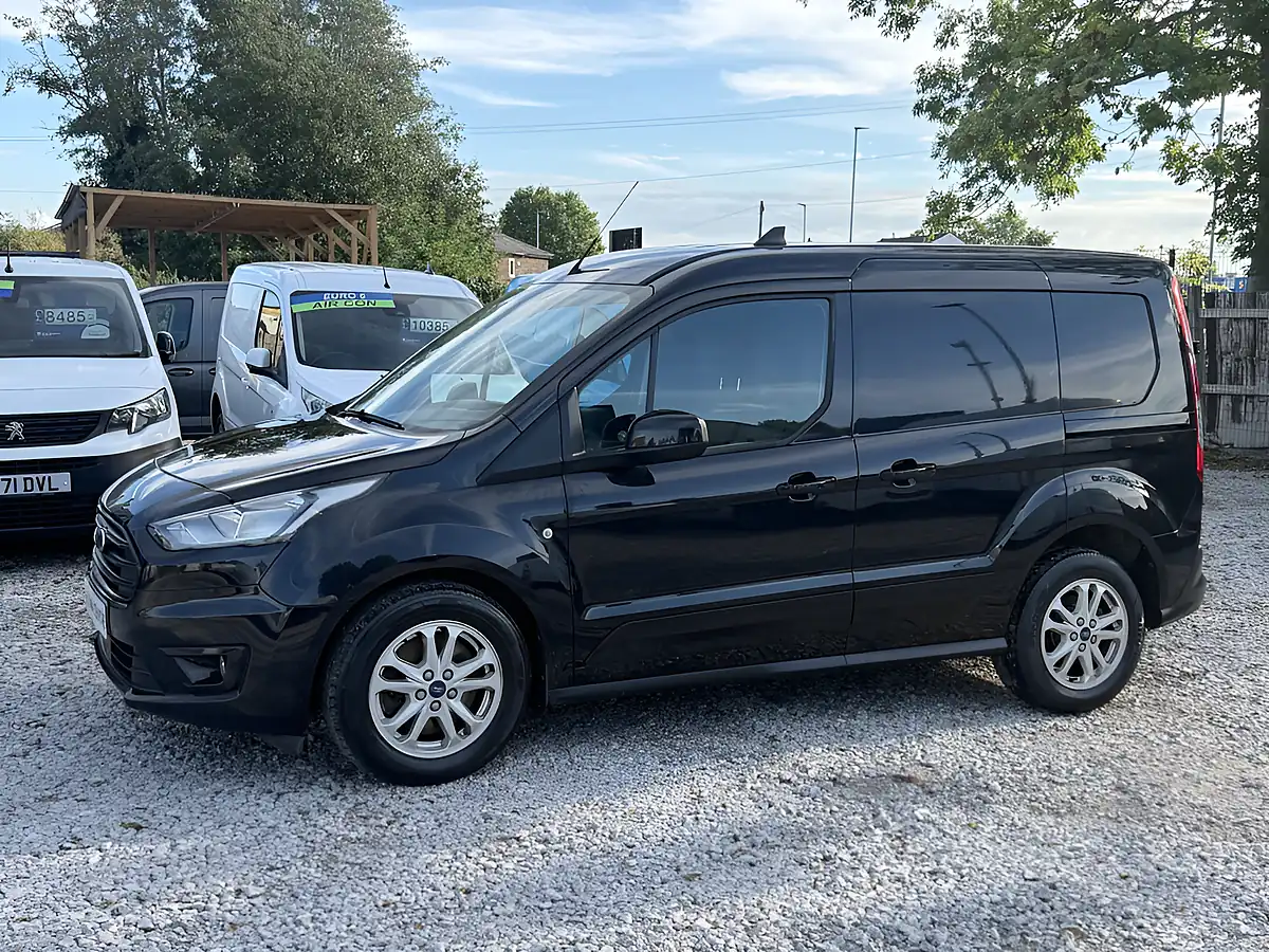 Used 2021 Ford Transit Connect Limited Black - Interior and Exterior details 7