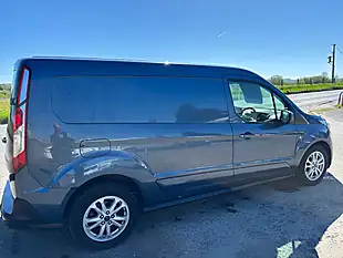 Used 2021 Ford Transit Connect Limited Blue - Interior and Exterior details 3
