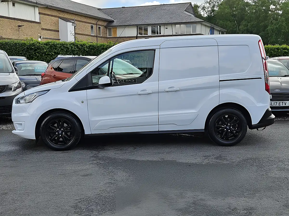 Used 2021 Ford Transit Connect Limited Frozen White - Interior and Exterior details 9