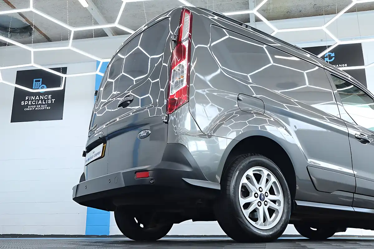 Used 2021 Ford Transit Connect Limited Grey - Interior and Exterior details 9
