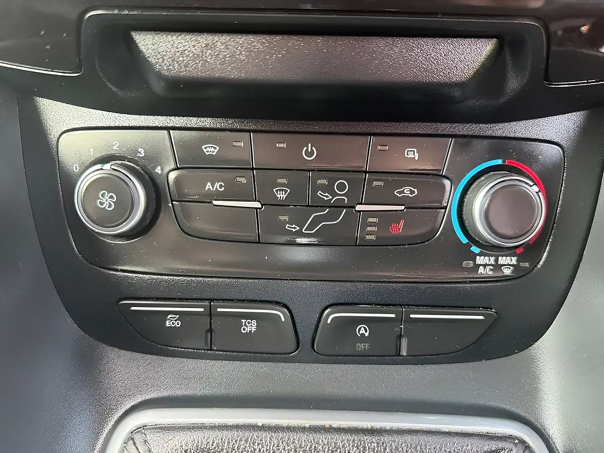 Used 2021 Ford Transit Connect Limited Grey - Interior and Exterior details 13