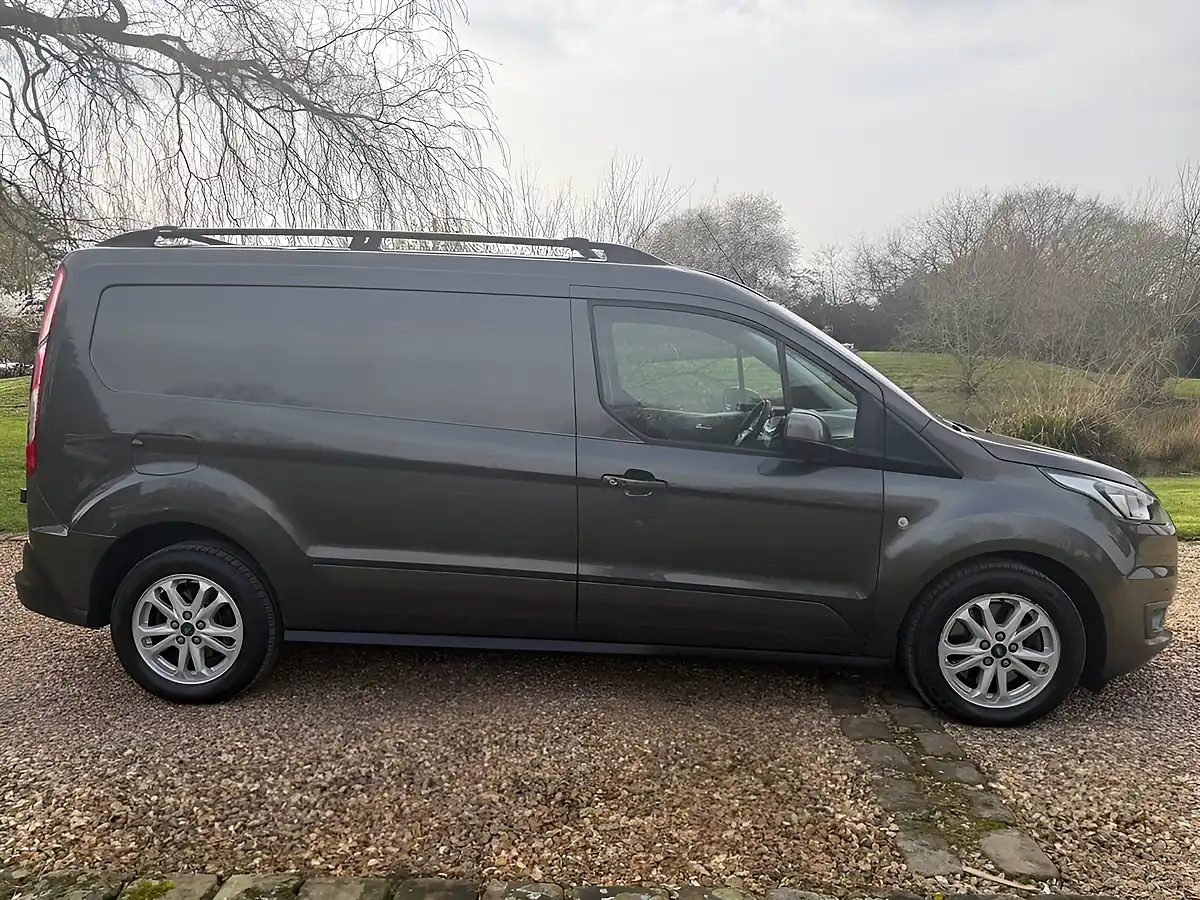 Used 2021 Ford Transit Connect Limited Grey - Interior and Exterior details 6