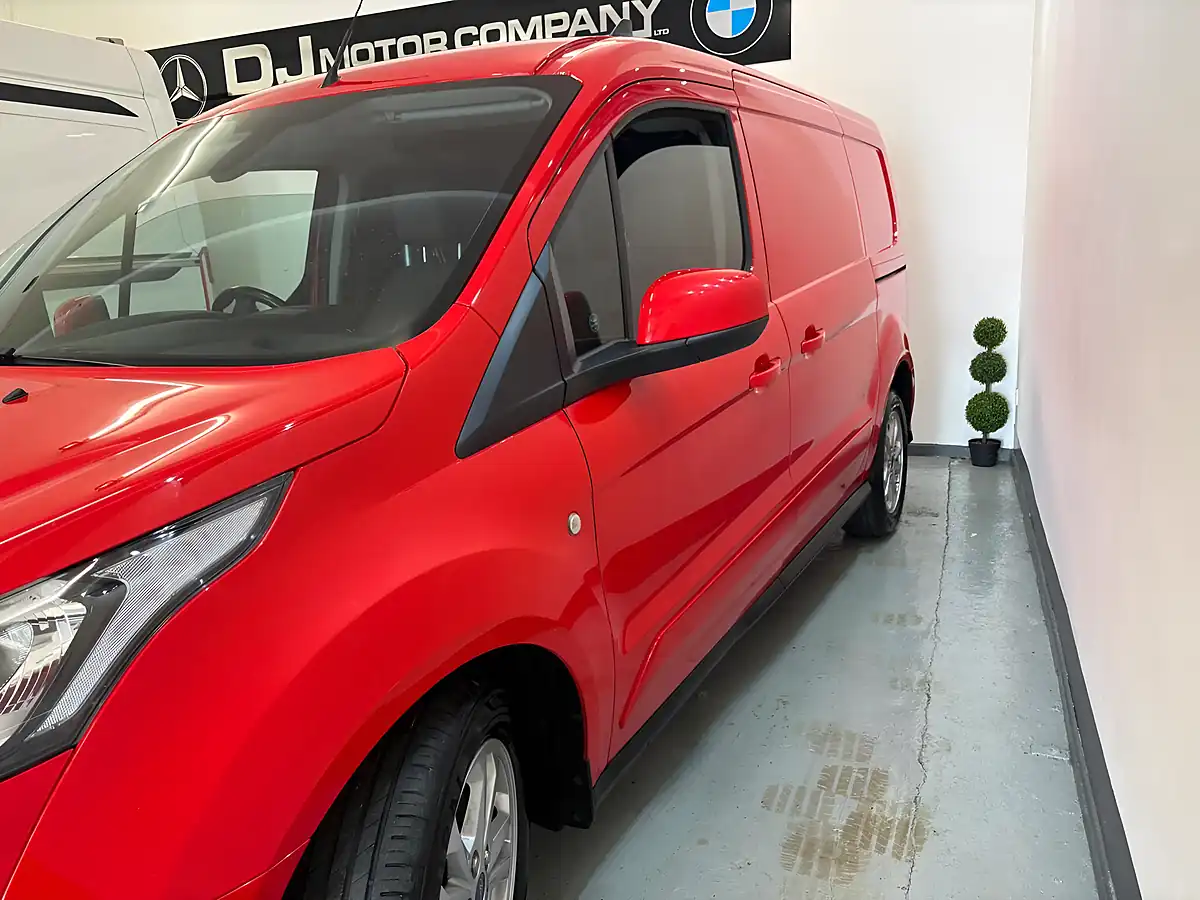 Used 2021 Ford Transit Connect Limited L2 Red - Interior and Exterior details 12