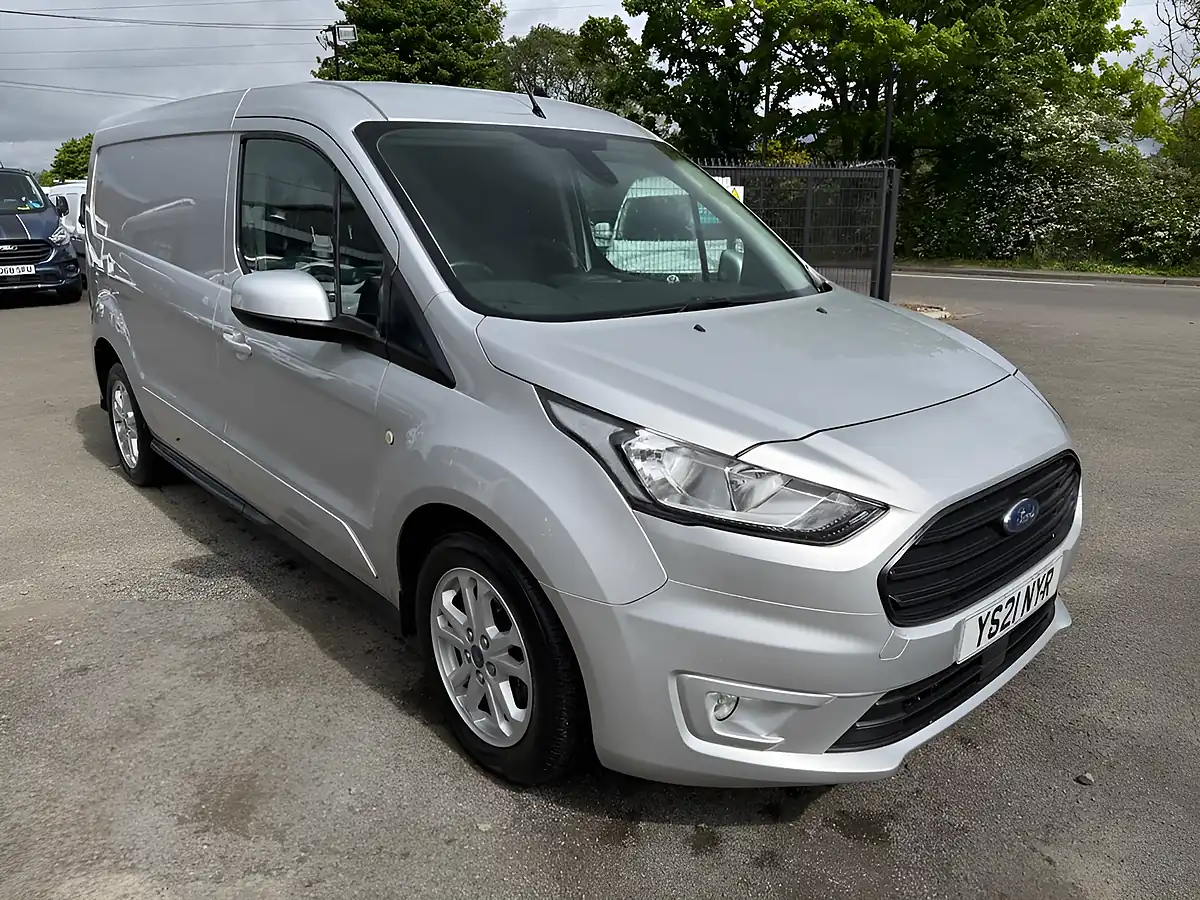 Used 2021 Ford Transit Connect Limited Silver - Interior and Exterior details 10