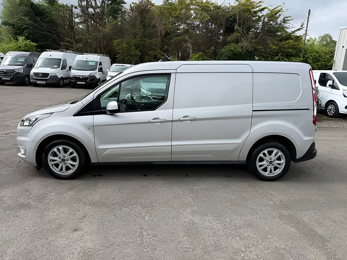 Used 2021 Ford Transit Connect Limited Silver - Interior and Exterior details 6
