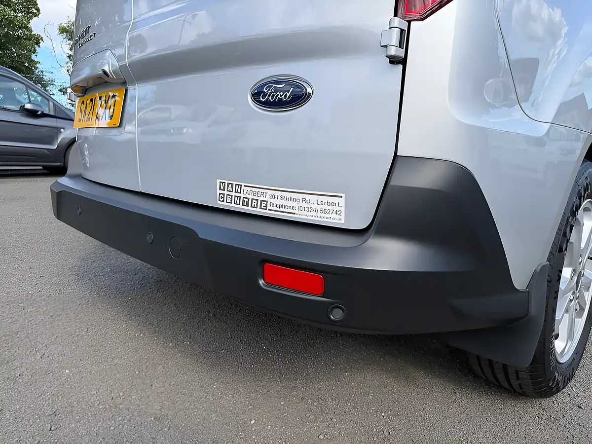 Used 2021 Ford Transit Connect Limited Silver - Interior and Exterior details 12